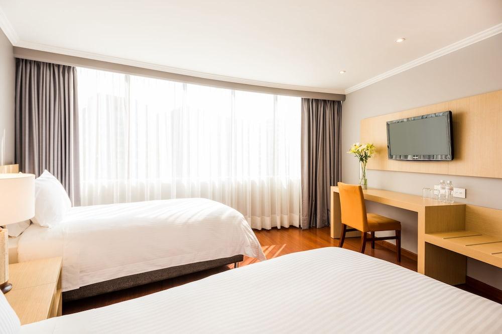Hotel Cosmos 100 And Centro De Convenciones Bogotá